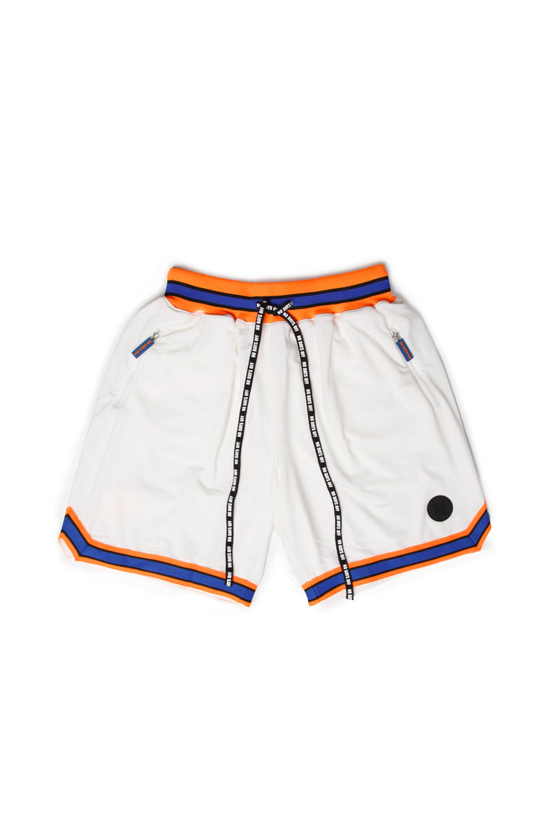 BASKETBALL SHORTS IN WHITE