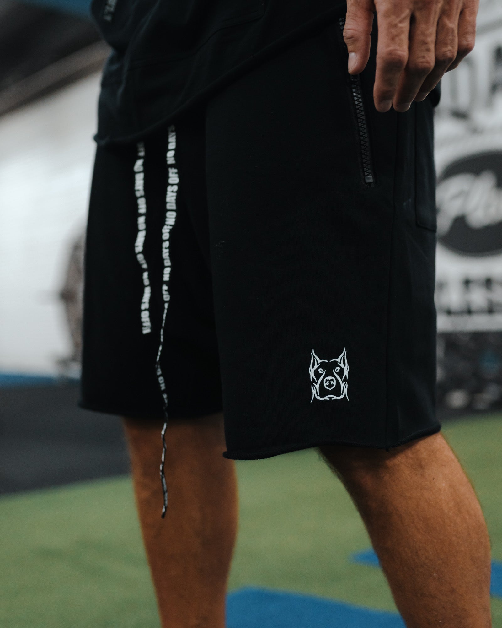 DROP CROTCH BLACK ZIPPER SHORTS – No Days Off